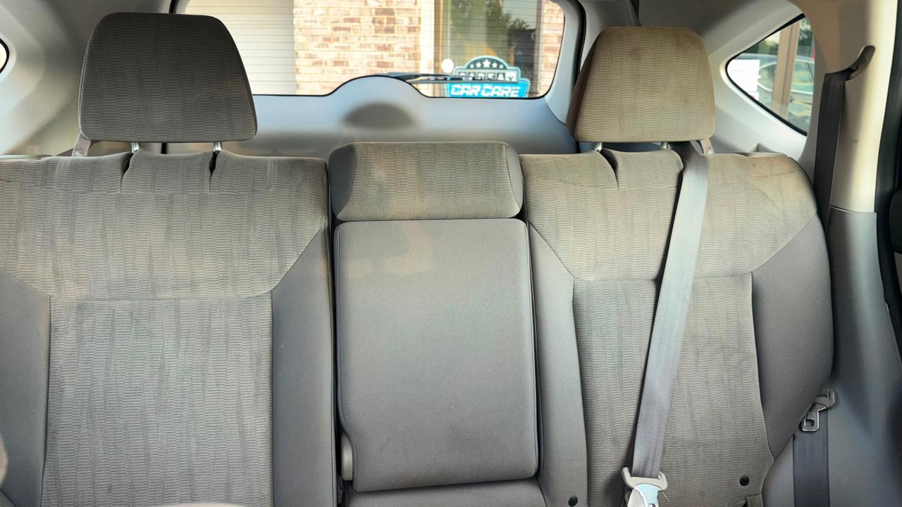 Honda CR-V LX 4WD 5-Speed AT 2013