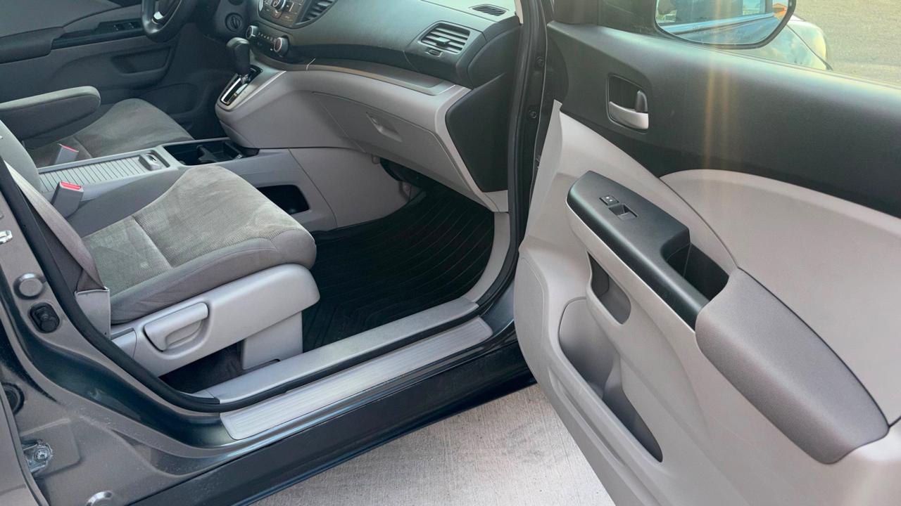Honda CR-V LX 4WD 5-Speed AT 2013
