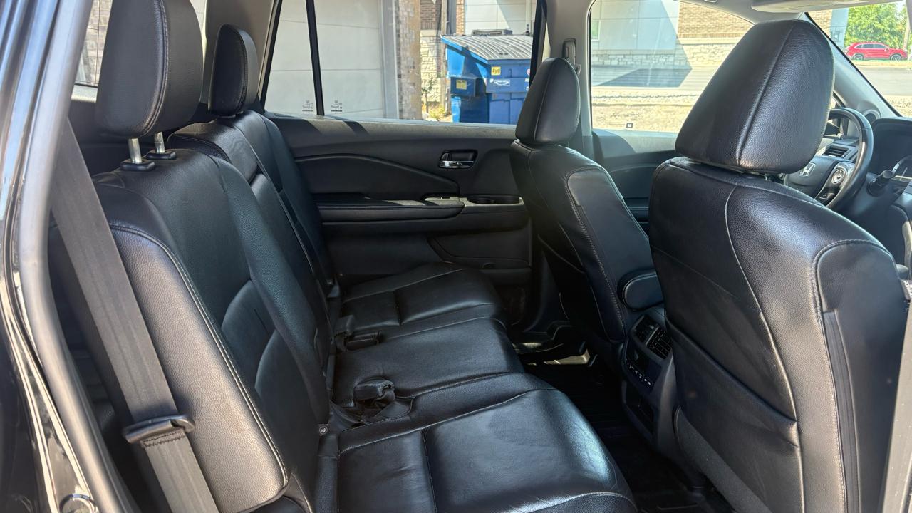 Honda Pilot EX-L w/Navigation AWD 2017