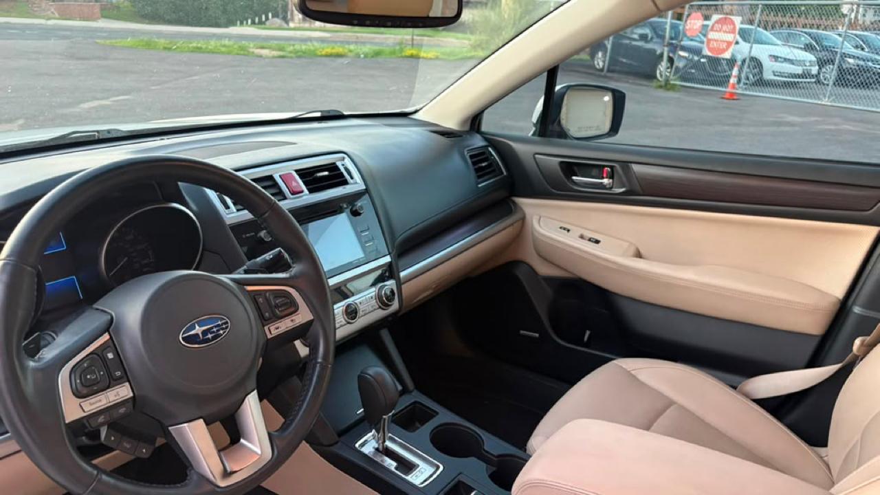 Subaru Legacy 2.5i Limited 2016