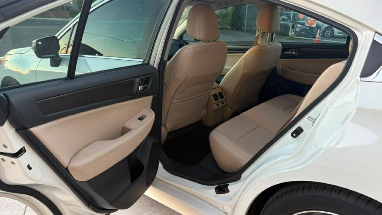 Subaru Legacy 2.5i Limited 2016