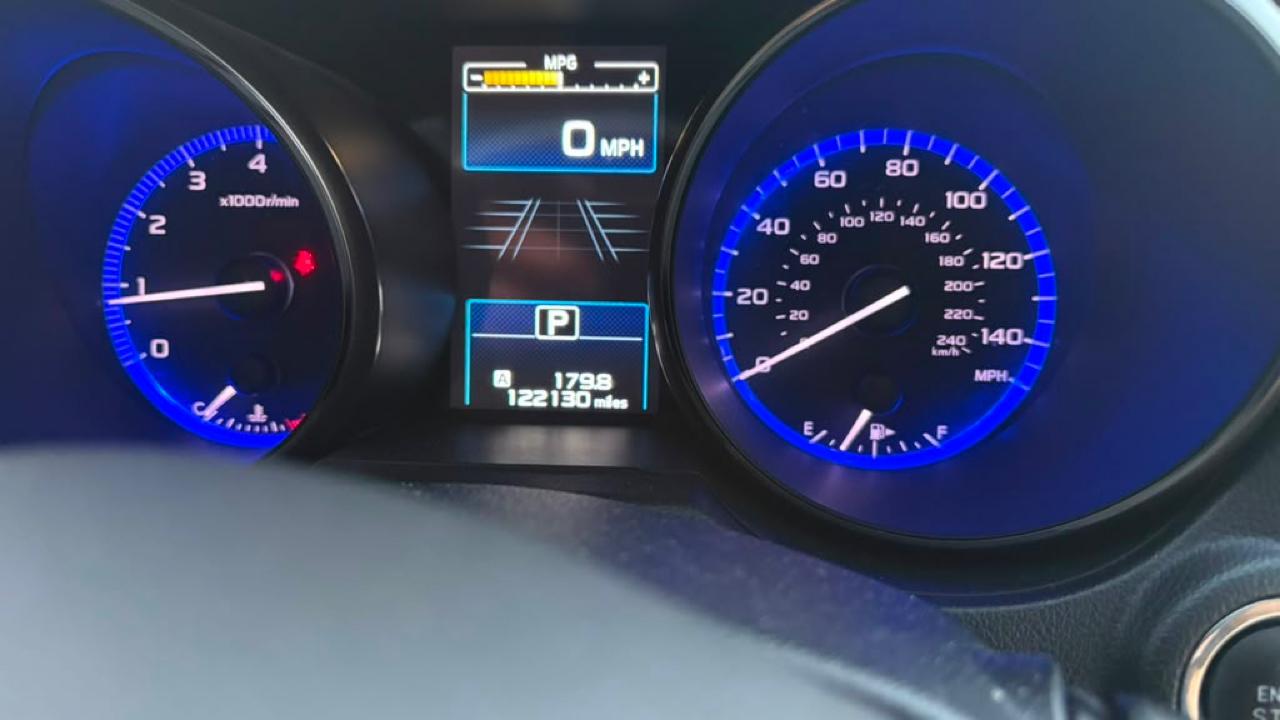 Subaru Legacy 2.5i Limited 2016