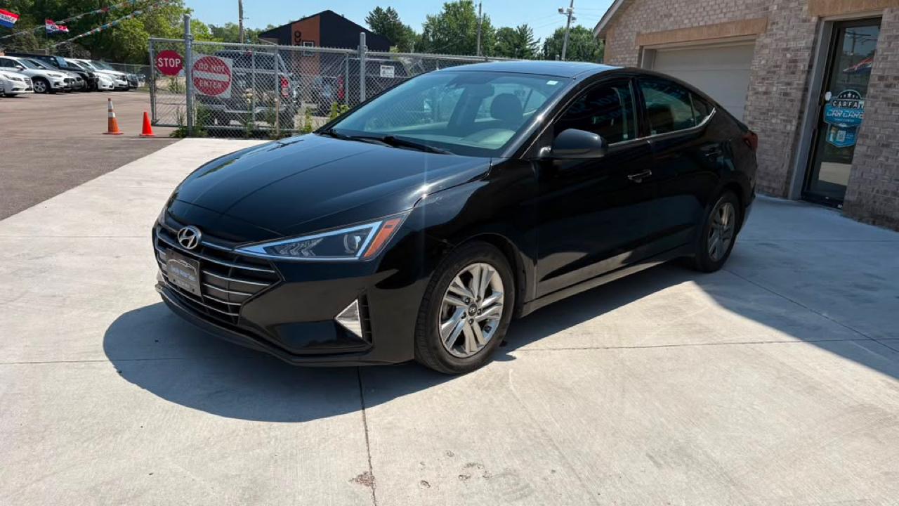 Hyundai Elantra SEL 2020