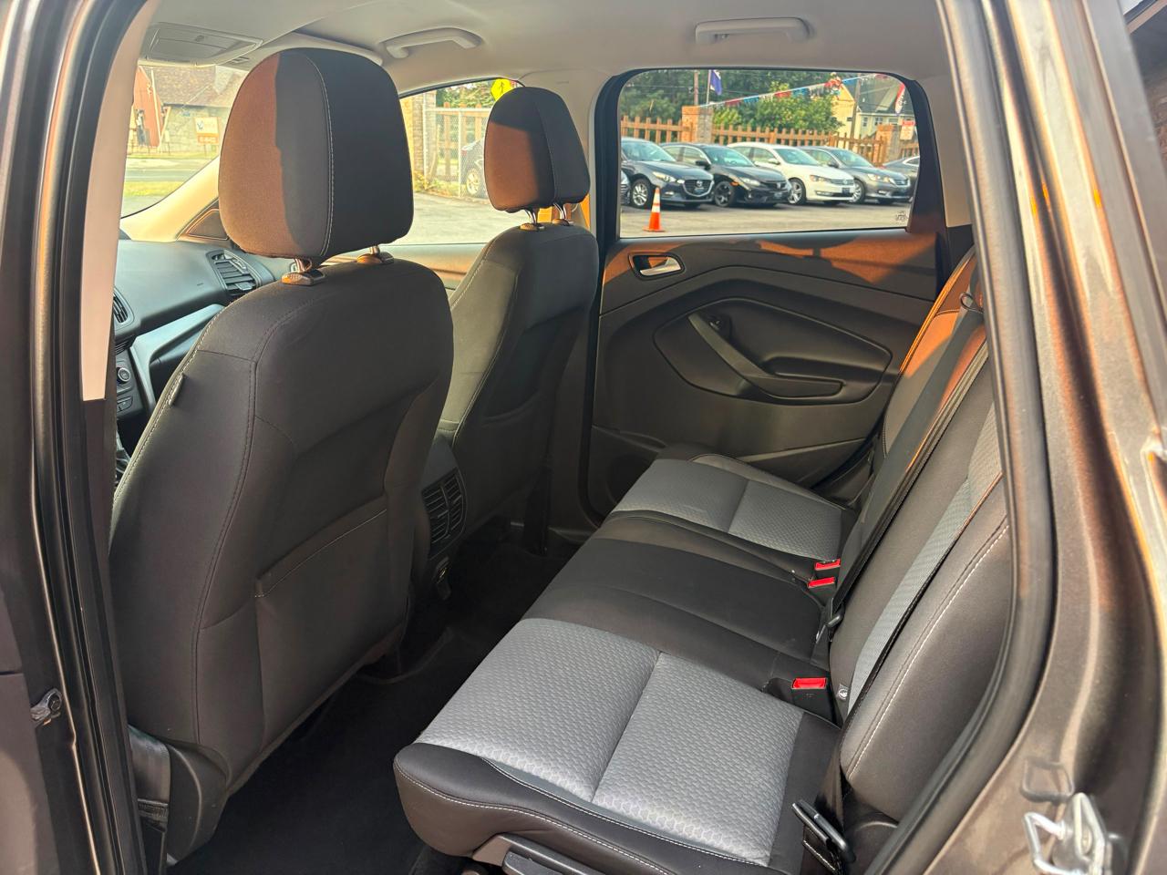Ford Escape SE FWD 2017