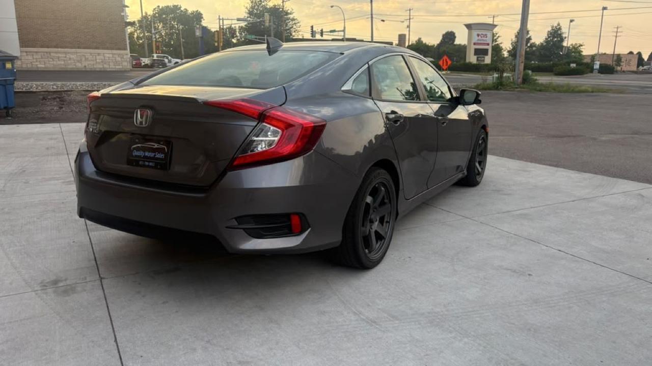 Honda Civic EX-T Sedan CVT 2018