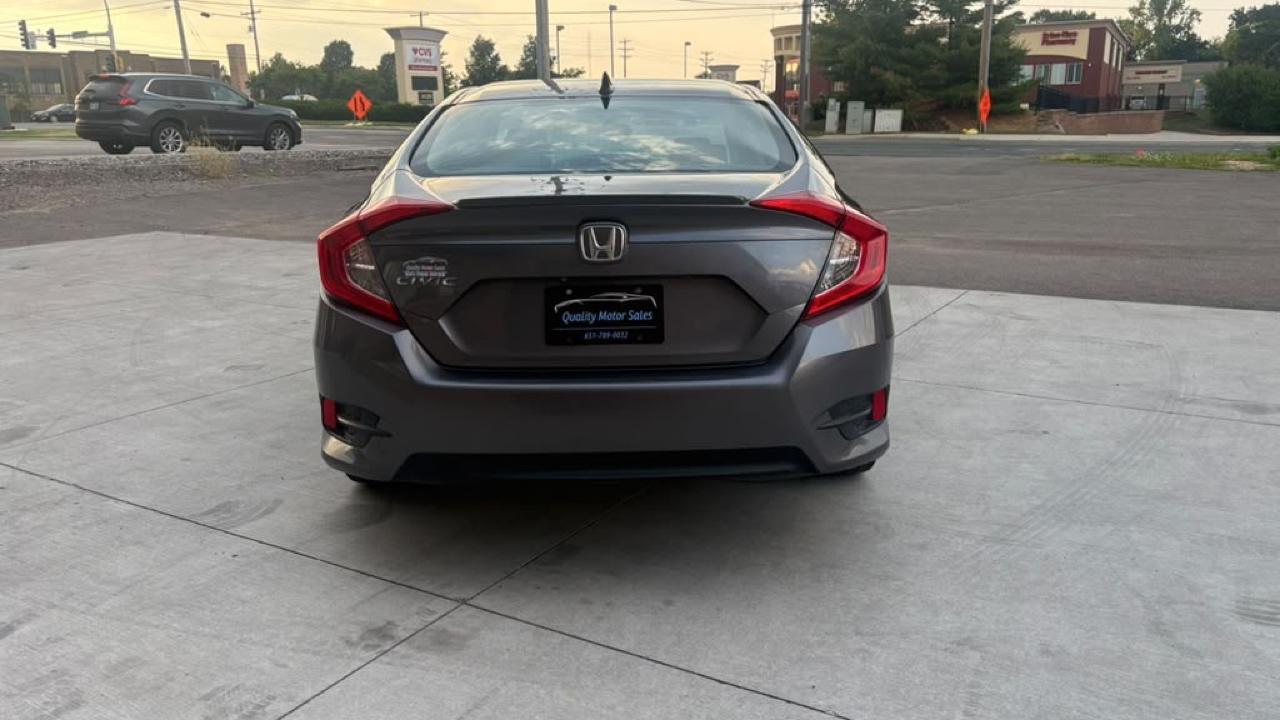 Honda Civic EX-T Sedan CVT 2018
