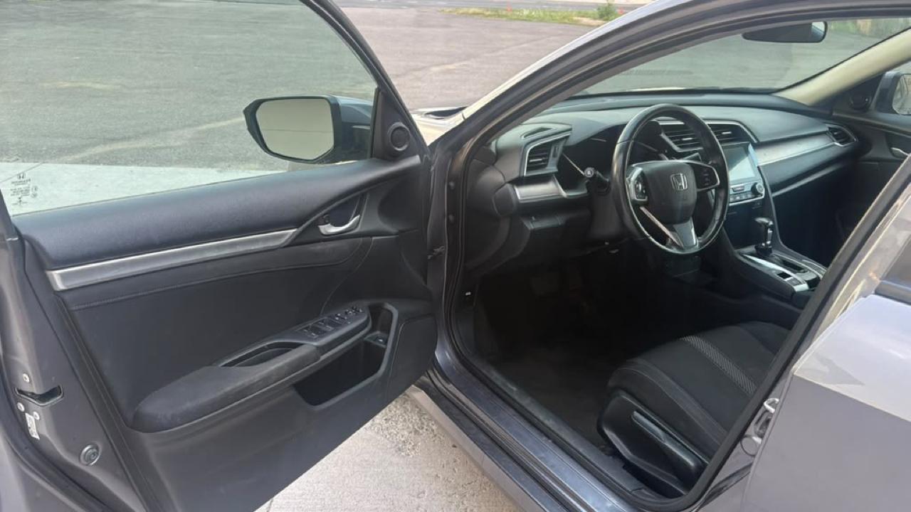 Honda Civic EX-T Sedan CVT 2018