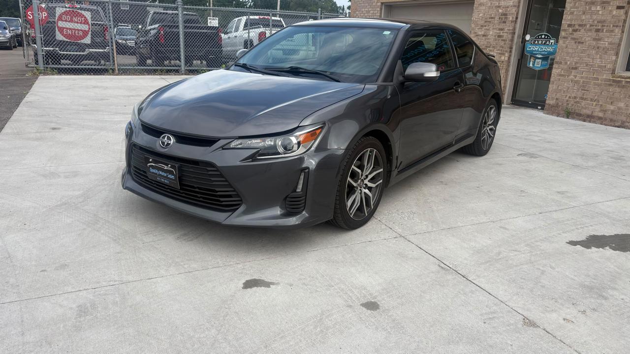Scion tC Sports Coupe 6-Spd AT 2015