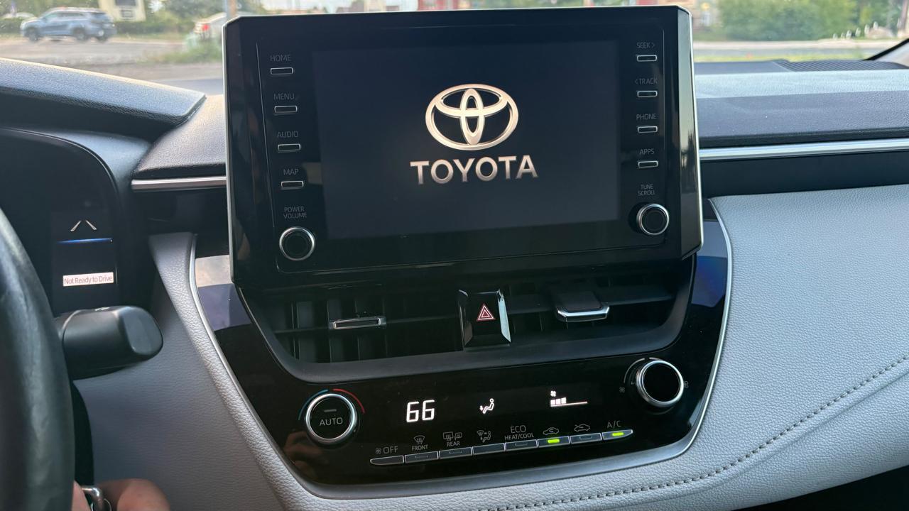 Toyota Corolla SE 2020