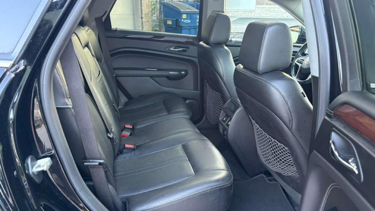 Cadillac SRX AWD Performance Collection 2013