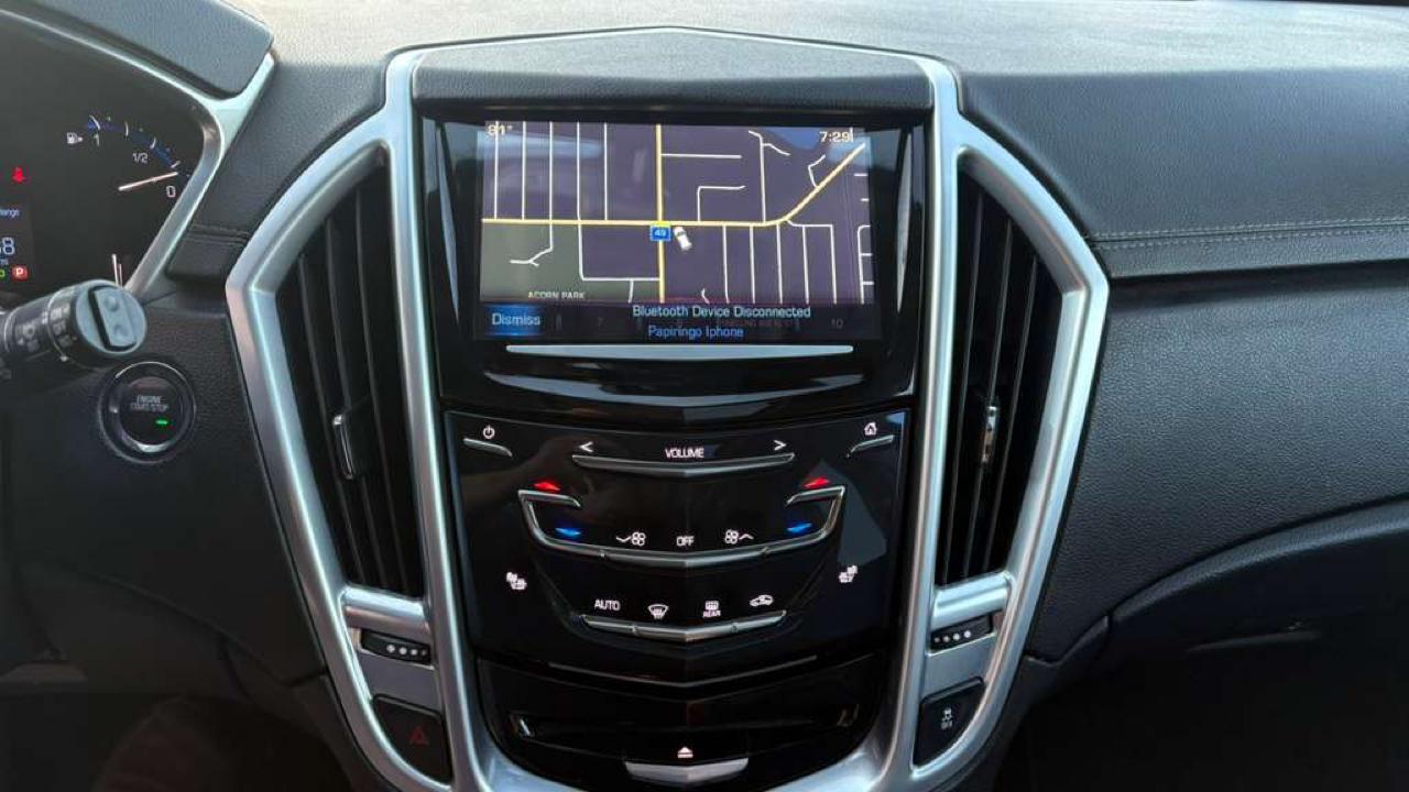 Cadillac SRX AWD Performance Collection 2013