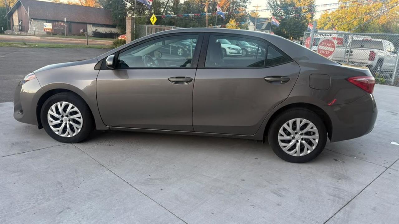 Toyota Corolla LE CVT 2017
