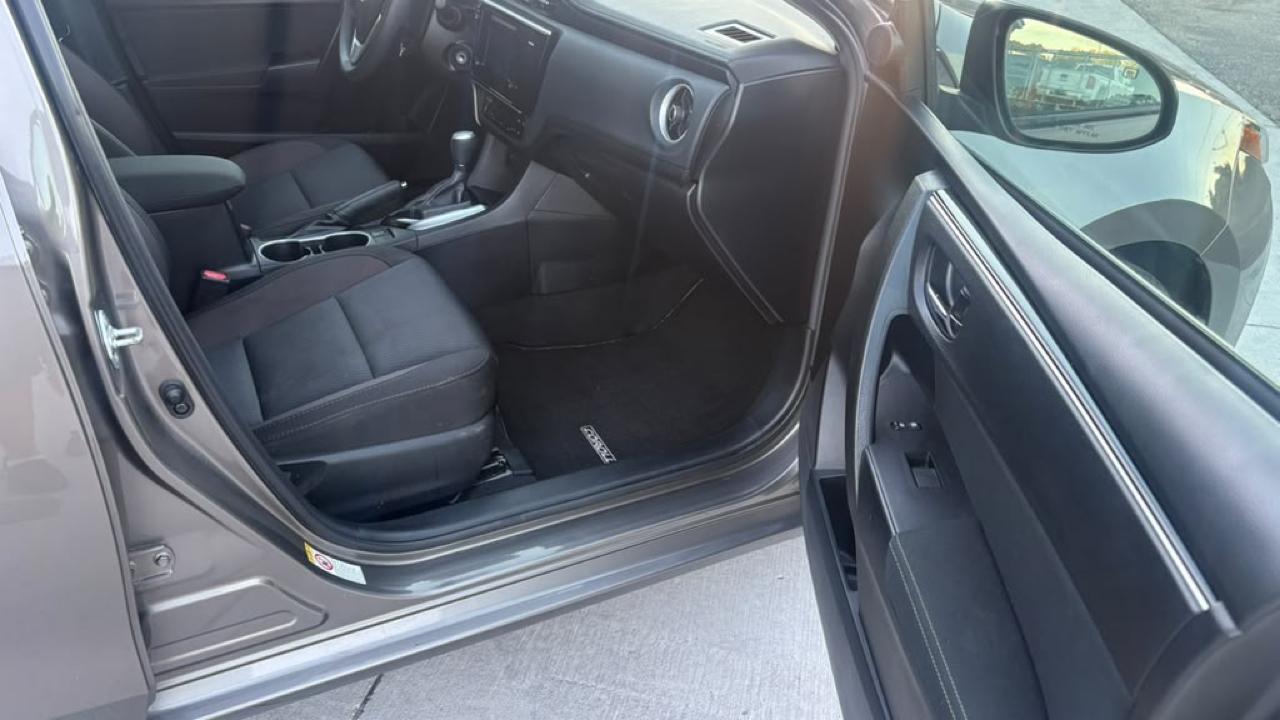 Toyota Corolla LE CVT 2017