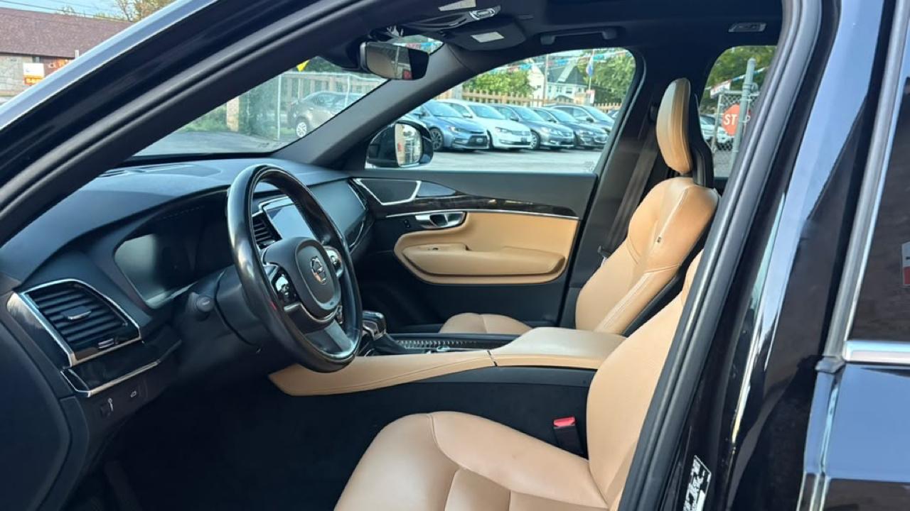 Volvo XC90 T6 Momentum AWD 2017