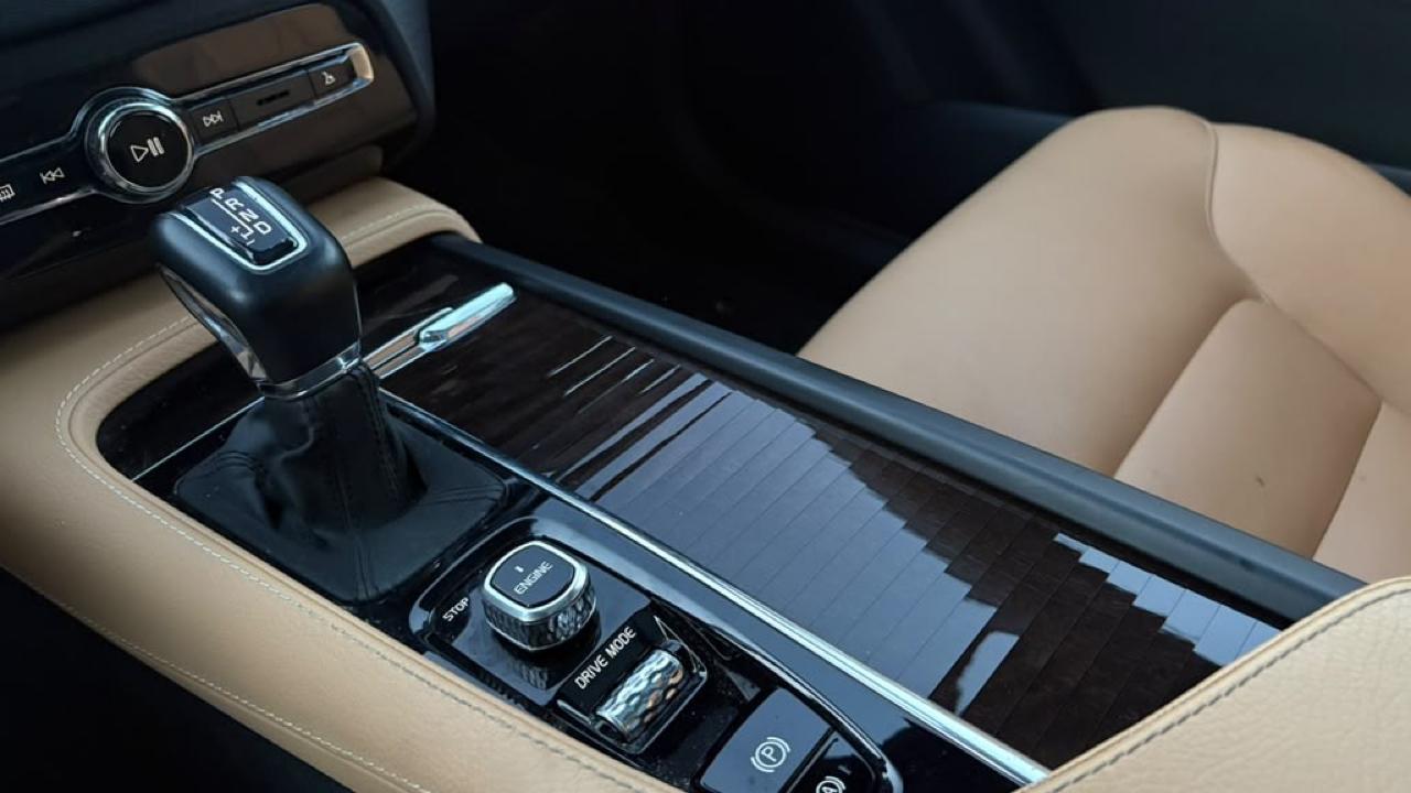 Volvo XC90 T6 Momentum AWD 2017