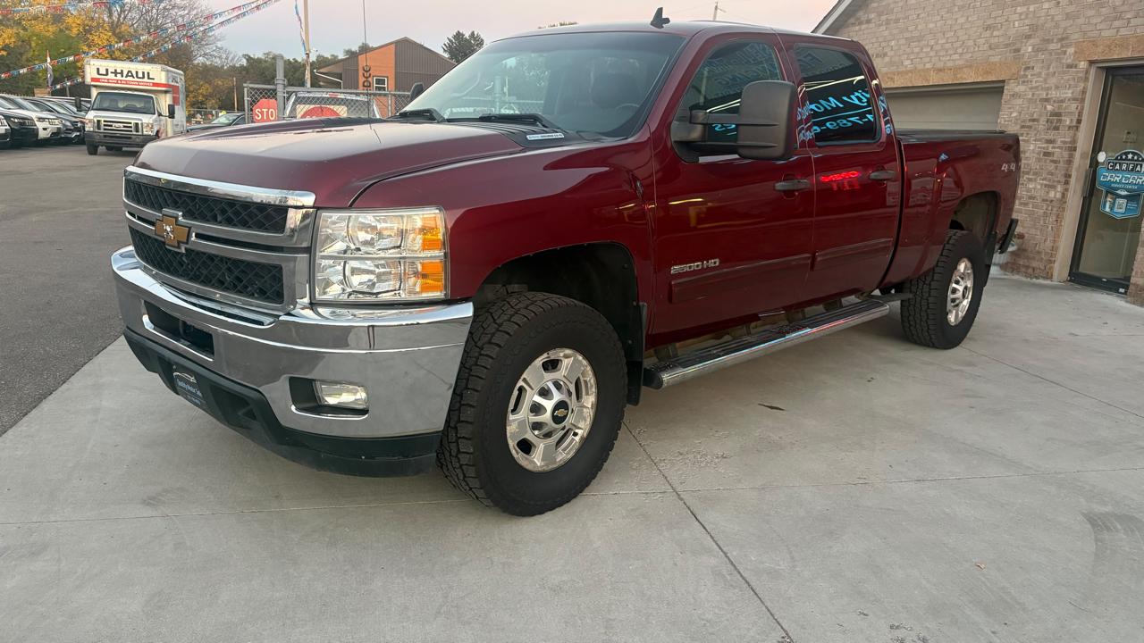 Chevrolet Silverado 2500HD LT Crew Cab 4WD 2013