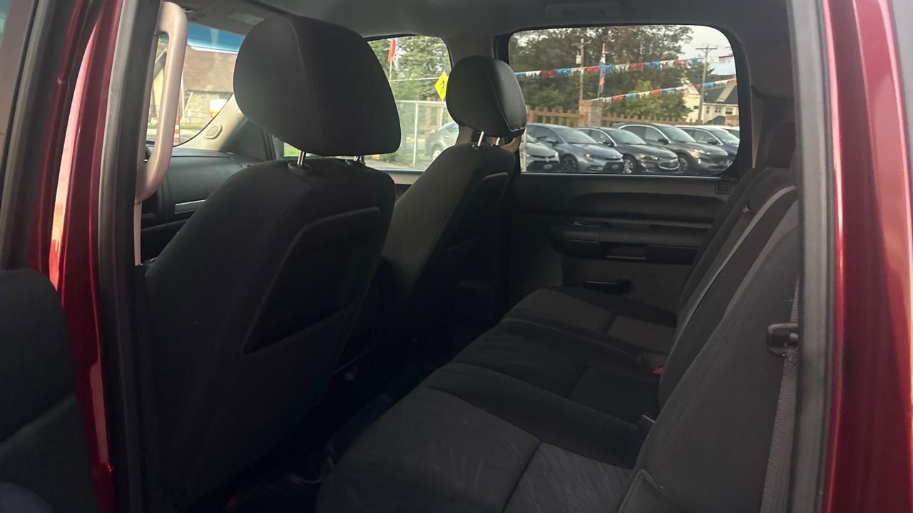 Chevrolet Silverado 2500HD LT Crew Cab 4WD 2013