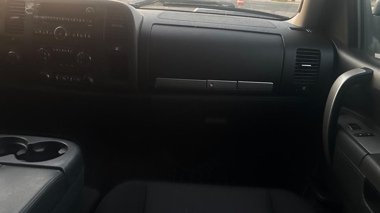 Chevrolet Silverado 2500HD LT Crew Cab 4WD 2013