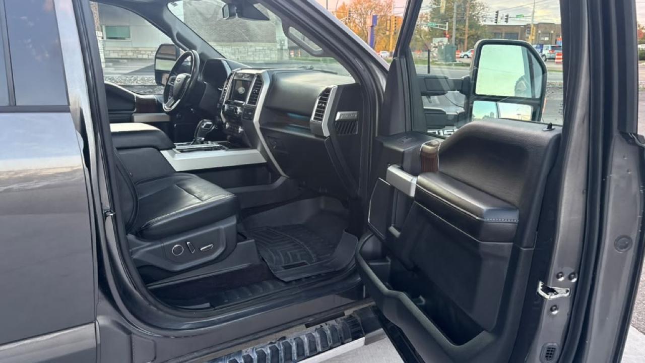 Ford F-150 Lariat SuperCrew 5.5-ft. Bed 4WD 2016
