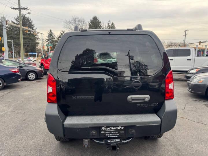 Nissan Xterra X 4WD 2012