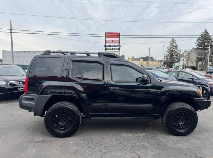 Nissan Xterra X 4WD 2012