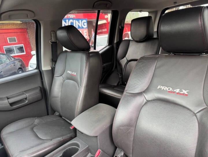 Nissan Xterra X 4WD 2012