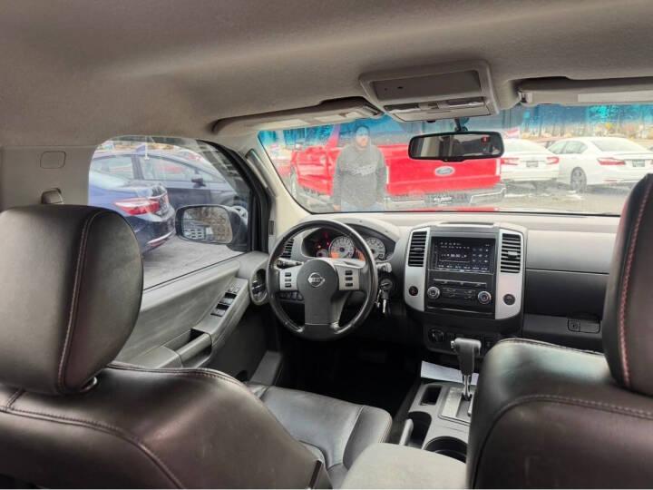 Nissan Xterra X 4WD 2012