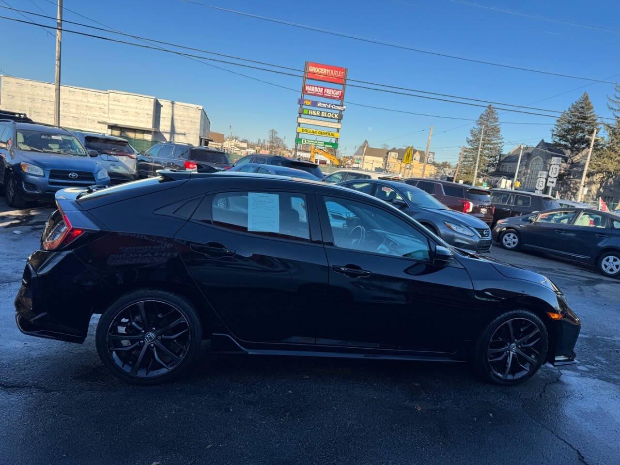 Honda Civic Sport Hatchback CVT 2021