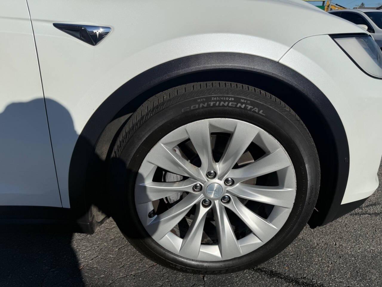 Tesla Model X 90D 2017