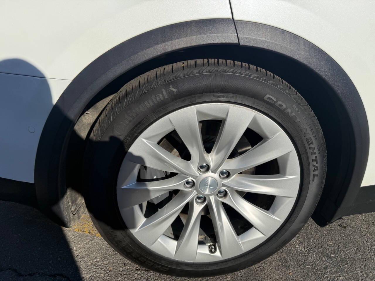 Tesla Model X 90D 2017