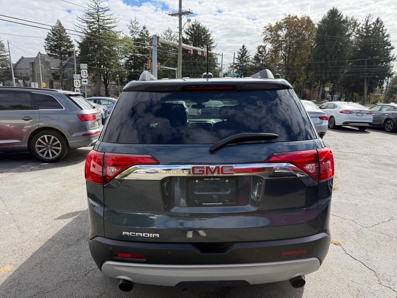 GMC Acadia SLE-2 FWD 2019