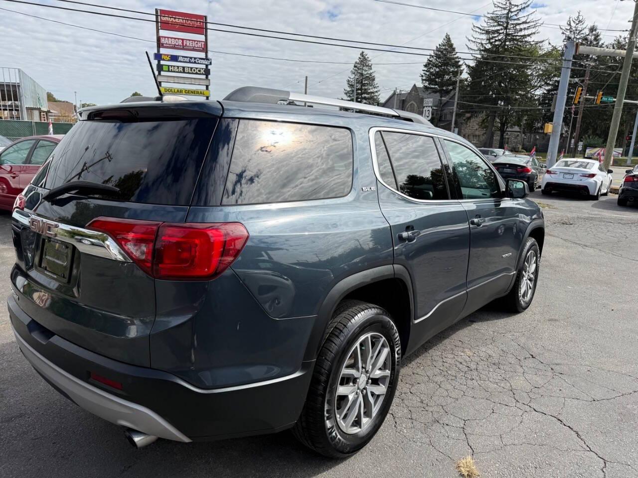 GMC Acadia SLE-2 FWD 2019