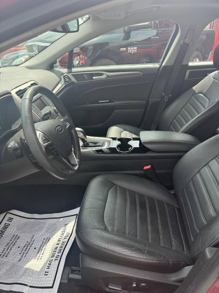 Ford Fusion SE AWD 2015