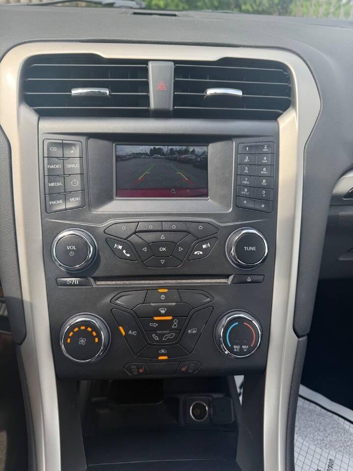 Ford Fusion SE AWD 2015