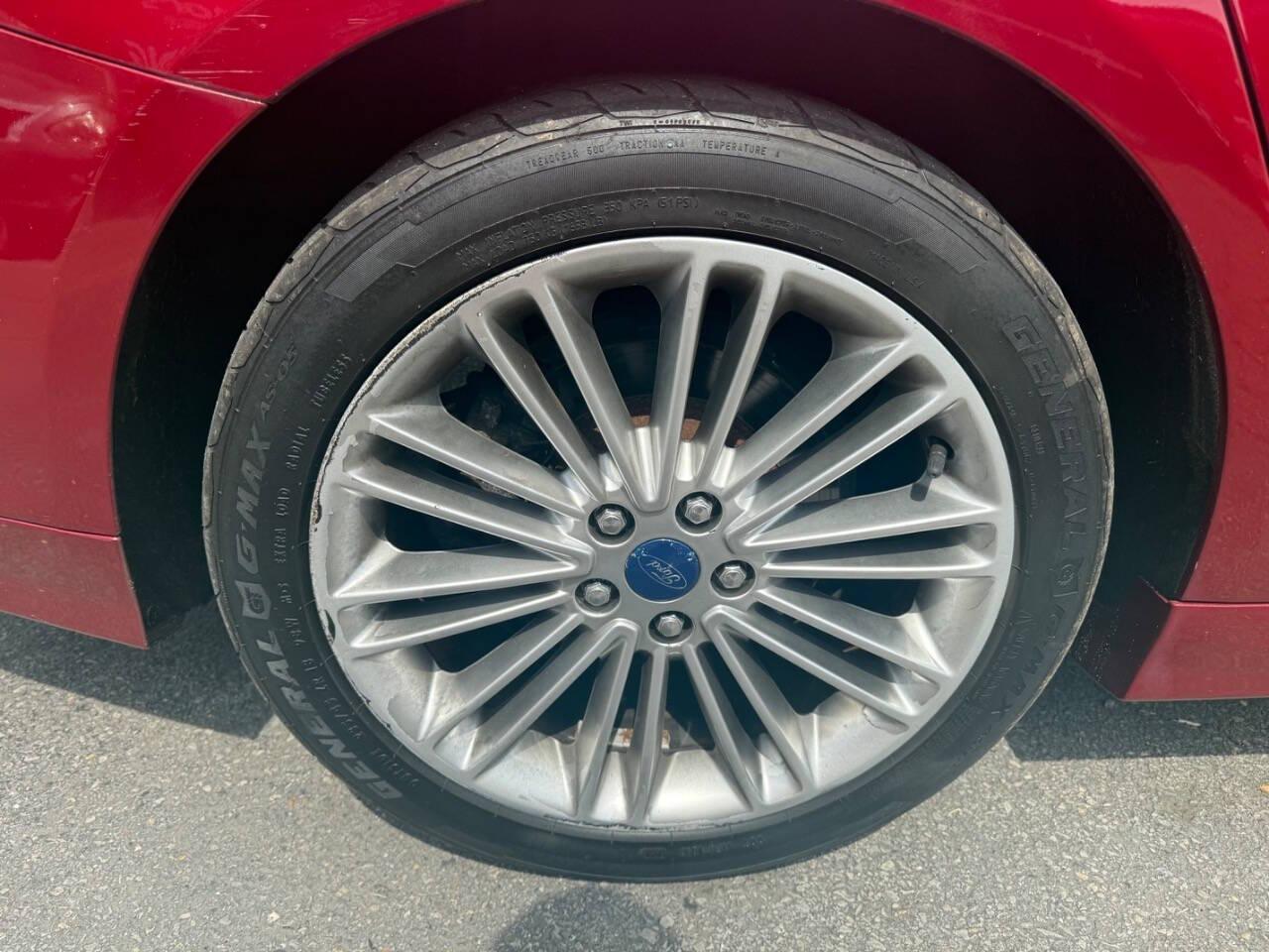 Ford Fusion SE AWD 2015