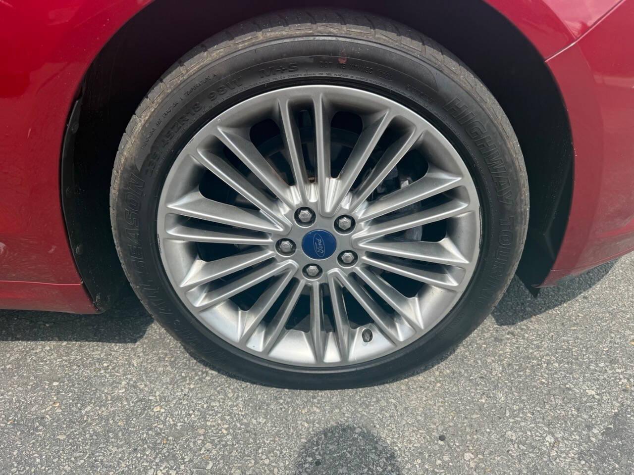 Ford Fusion SE AWD 2015