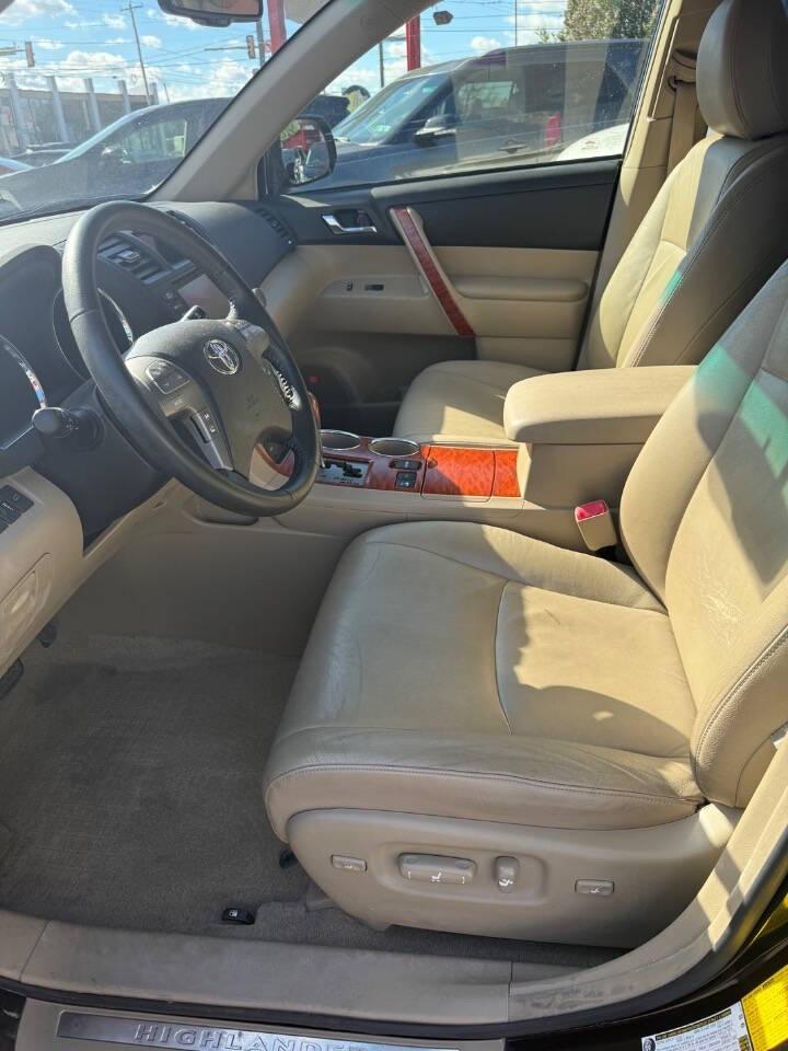 Toyota Highlander Limited 4WD 2008