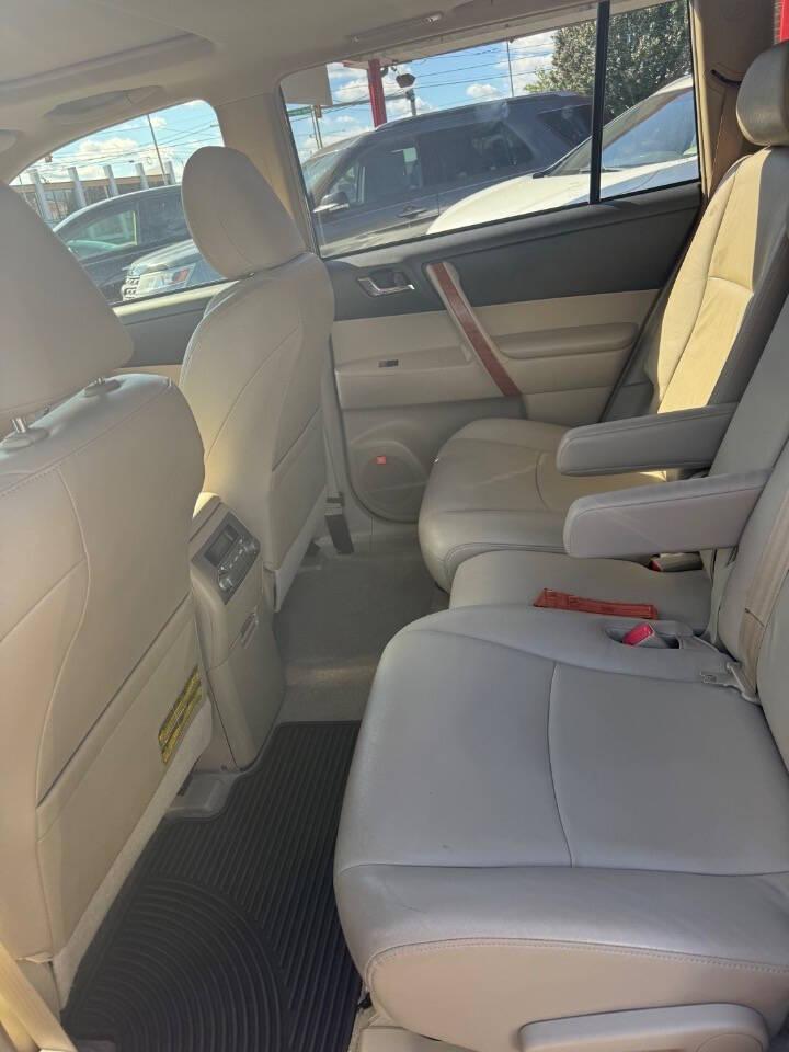 Toyota Highlander Limited 4WD 2008