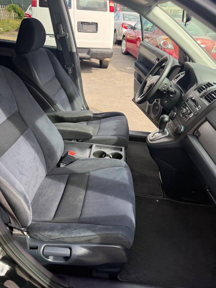 Honda CR-V SE 4WD 5-Speed AT 2011