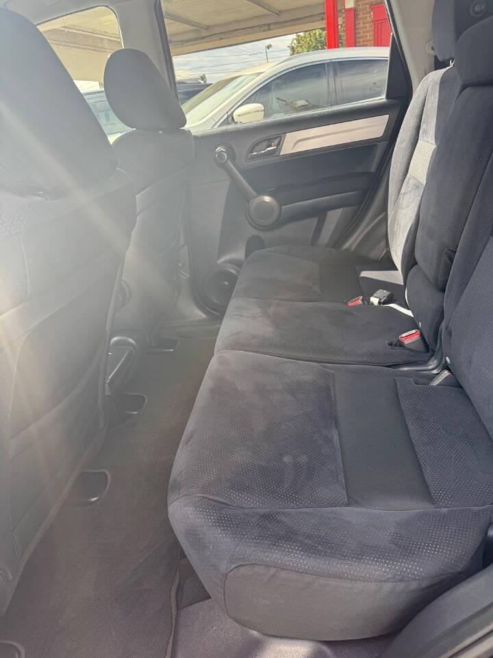 Honda CR-V SE 4WD 5-Speed AT 2011