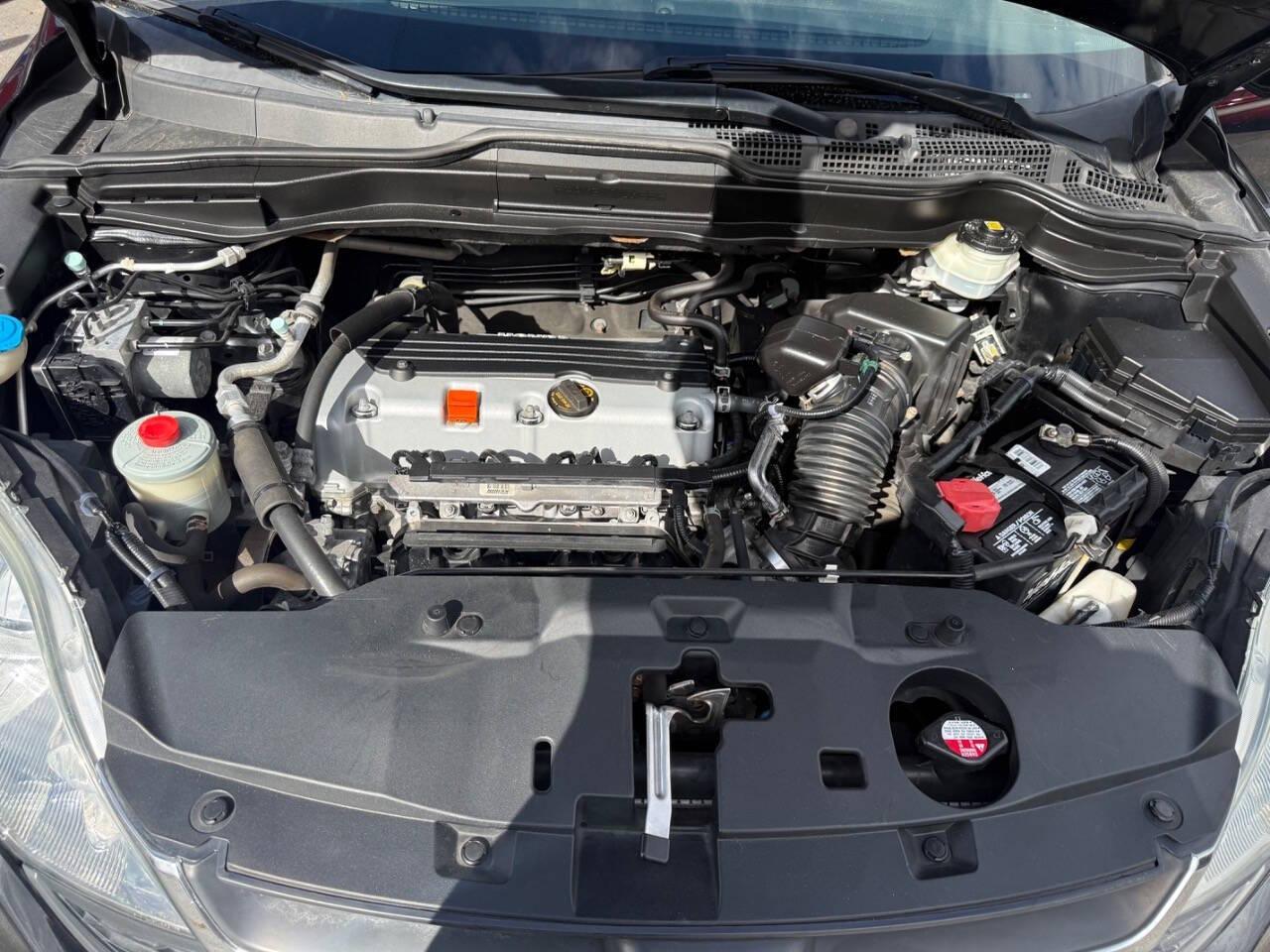 Honda CR-V SE 4WD 5-Speed AT 2011