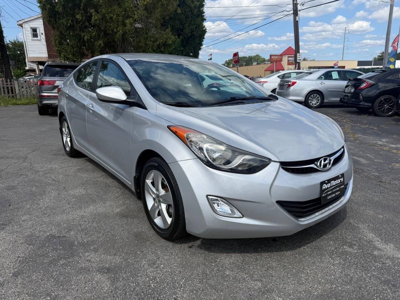 Hyundai Elantra Limited 2013