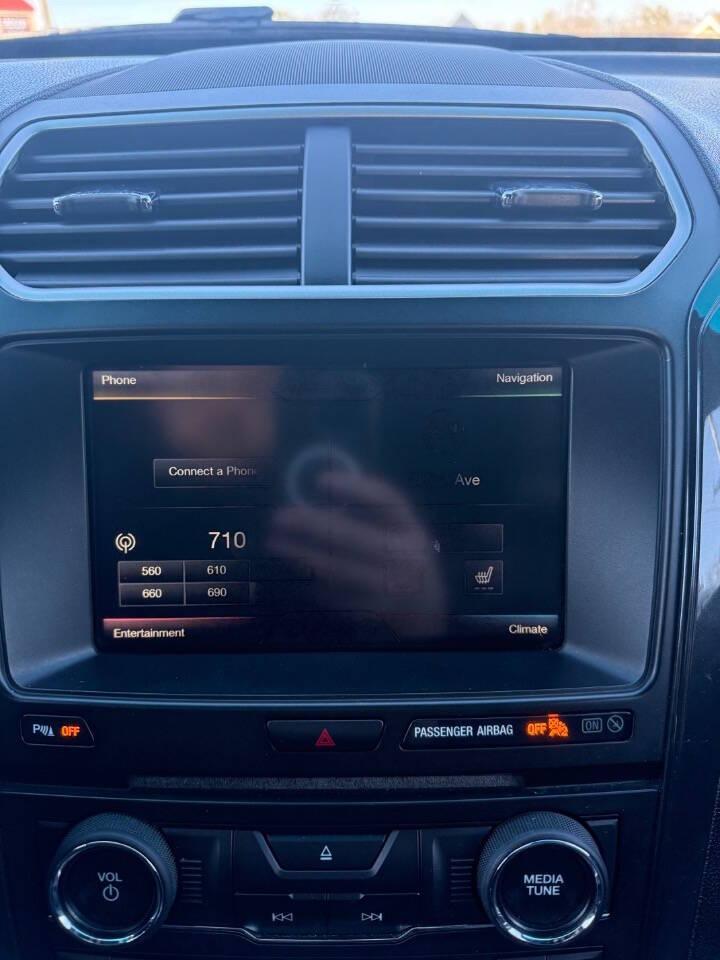 Ford Explorer XLT 4WD 2016