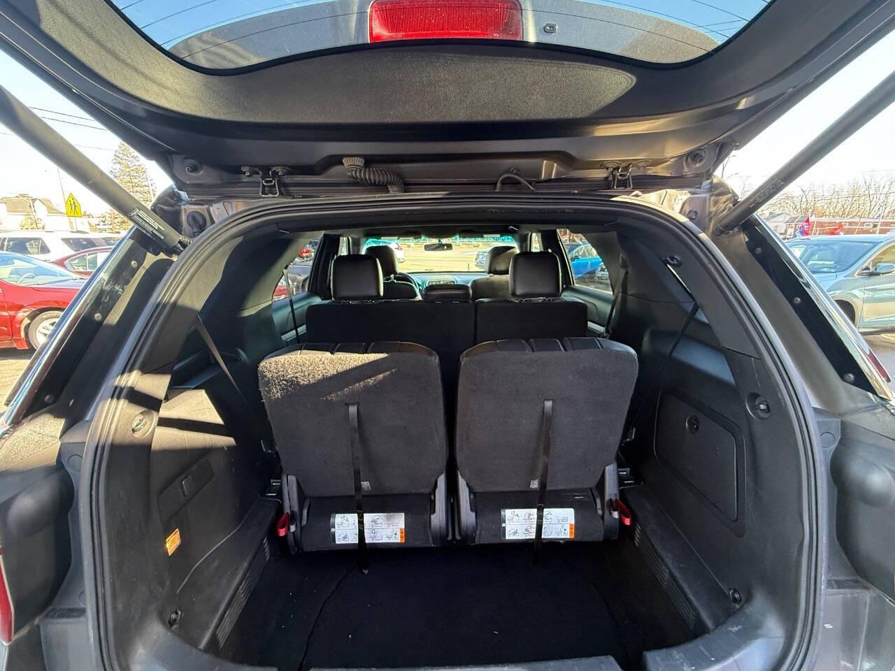 Ford Explorer XLT 4WD 2016