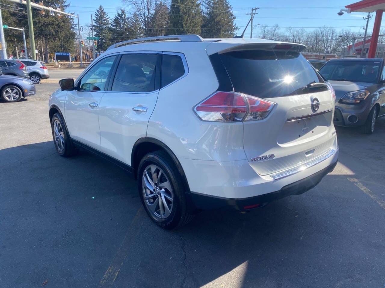 Nissan Rogue SV AWD 2015