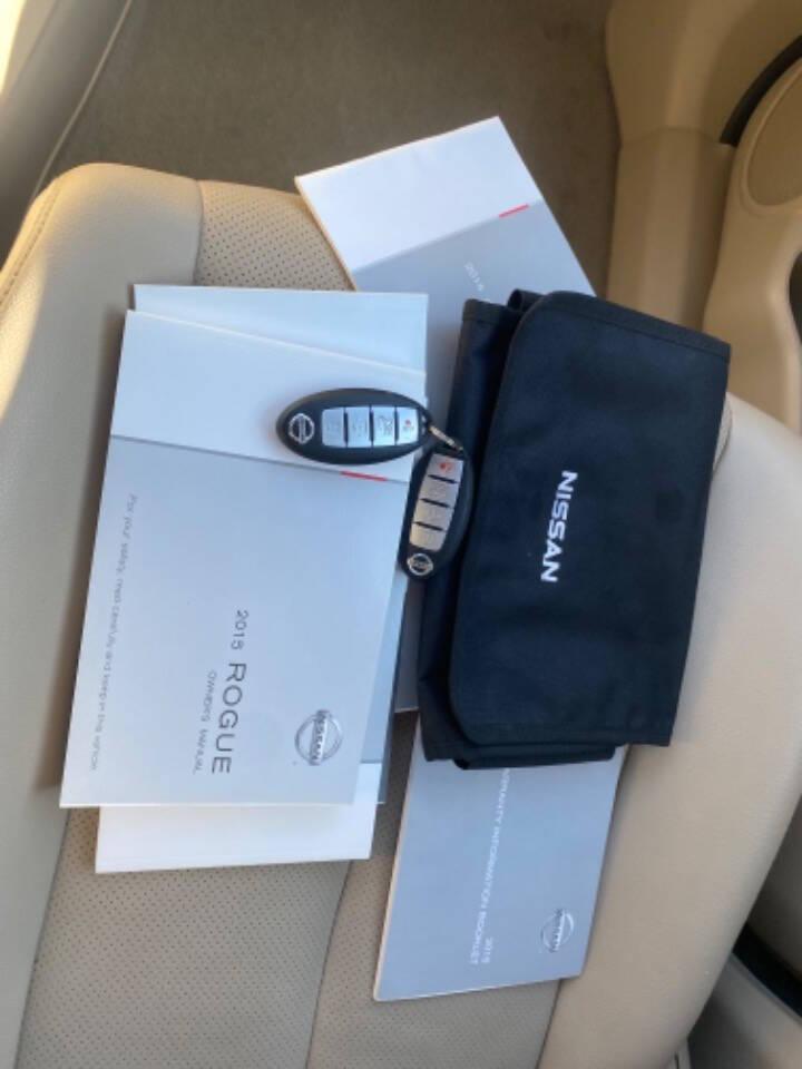 Nissan Rogue SV AWD 2015