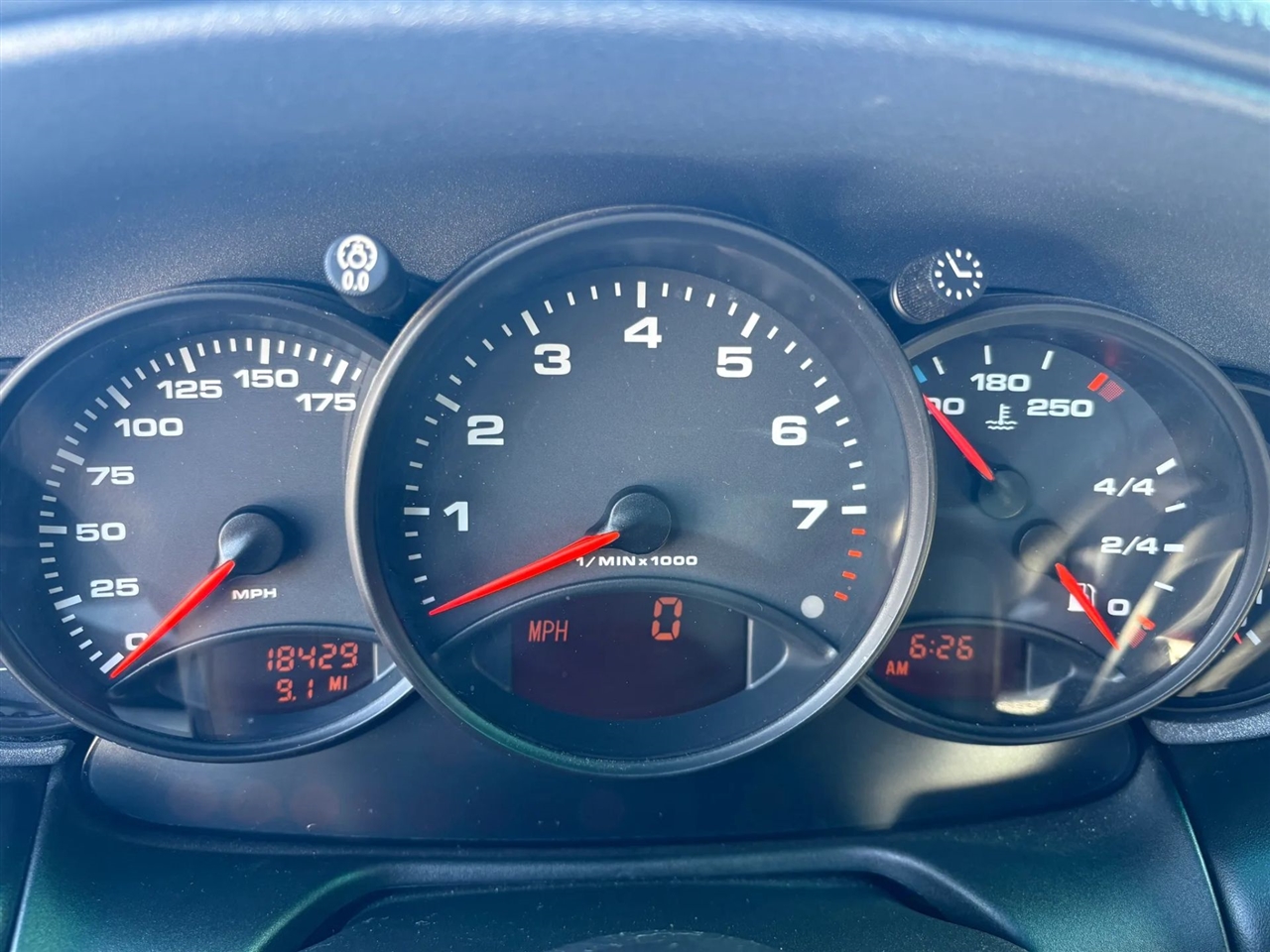 Porsche 911 Carrera Coupe 1999