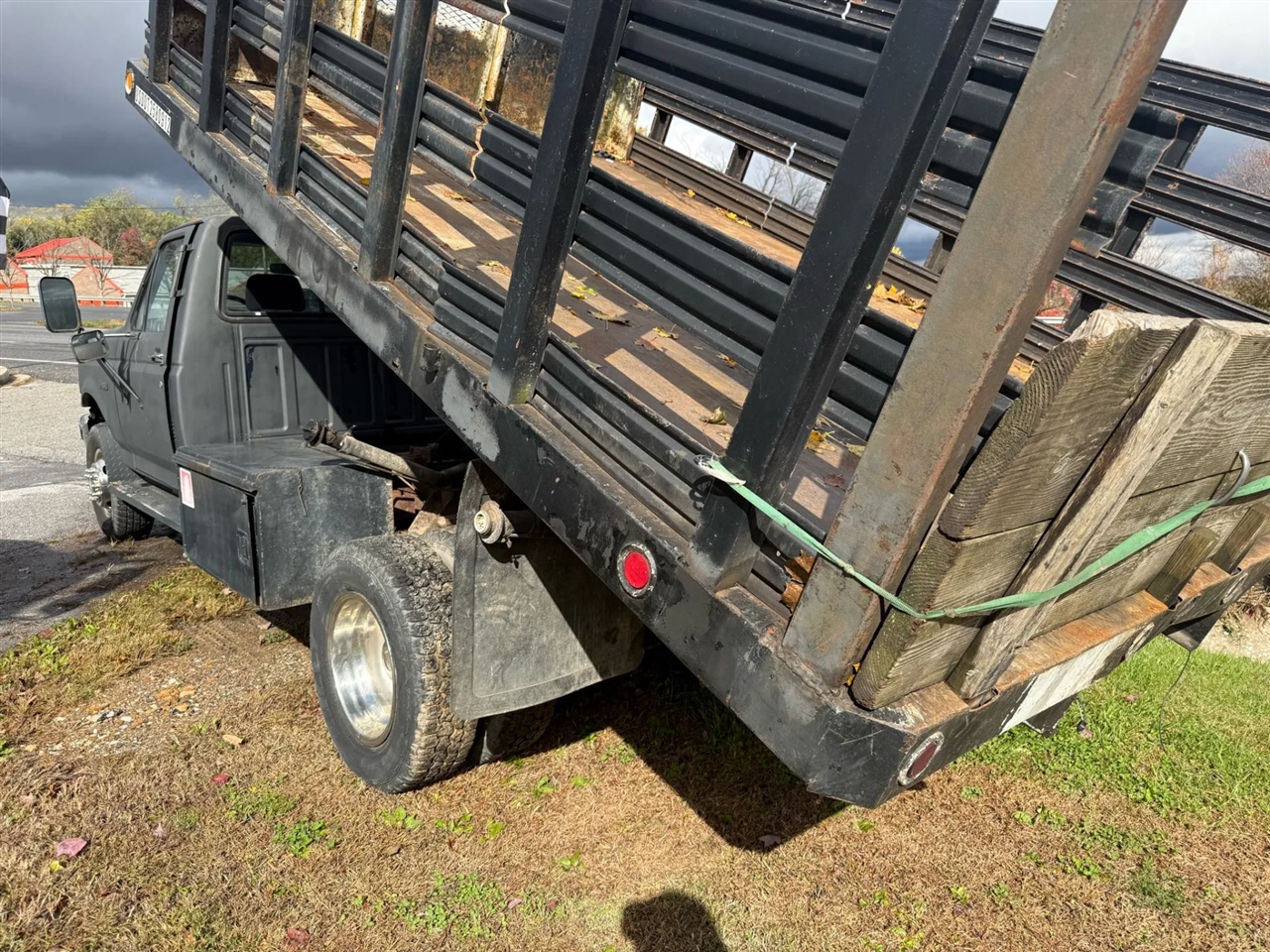 Ford F-450 SD Chassis Cab 2WD 1993