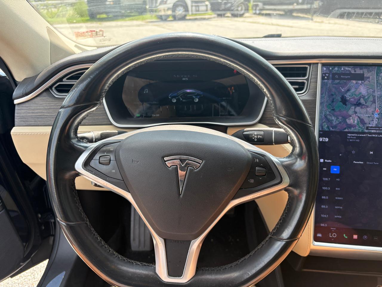 2014 Tesla Model S S - Photo 13