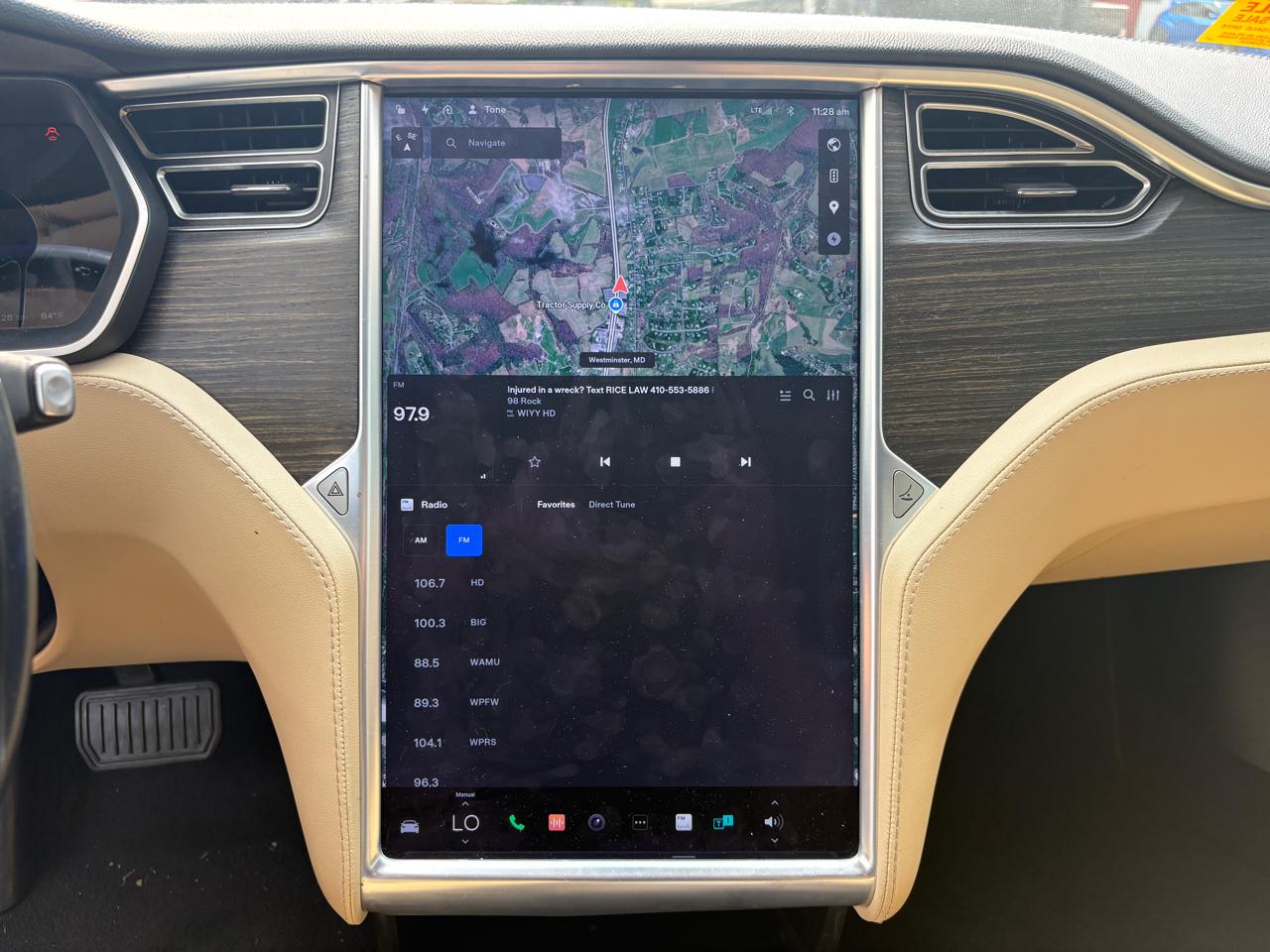2014 Tesla Model S S - Photo 14